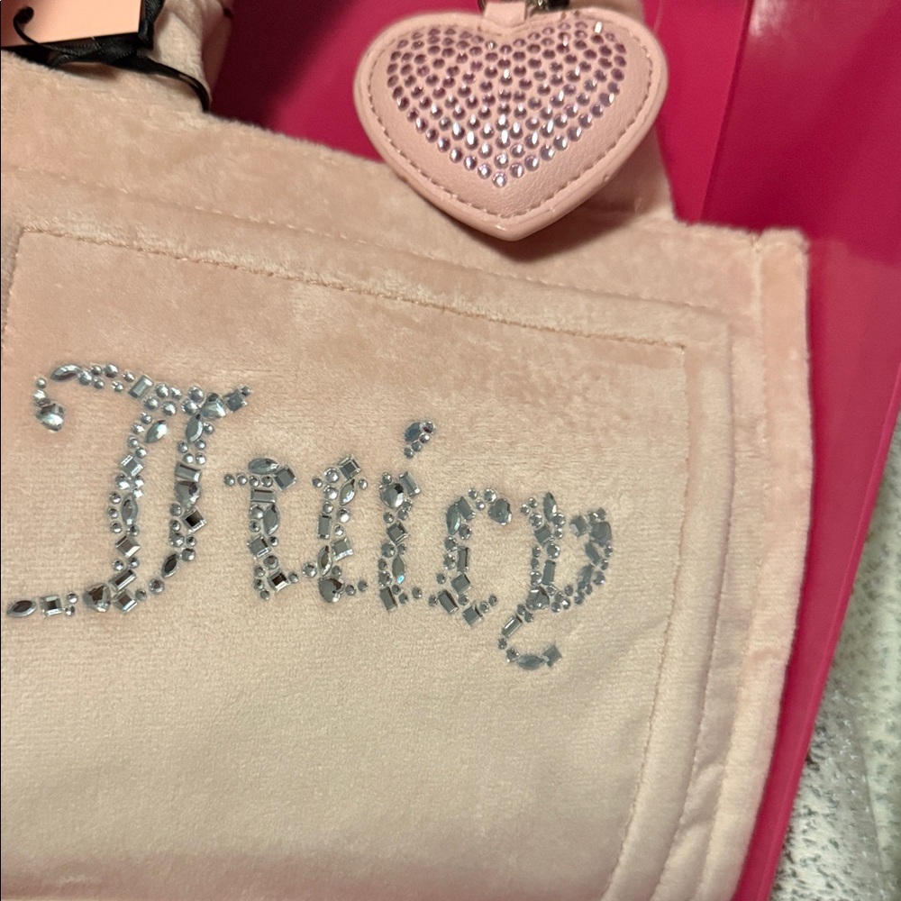 Juicy Couture Blush Pink Shoulder Bag Set - Picture 5 of 5